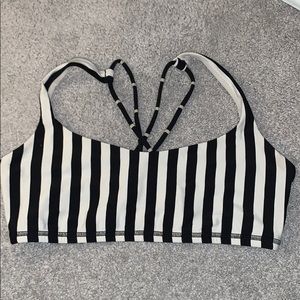 Lululemon sports bra